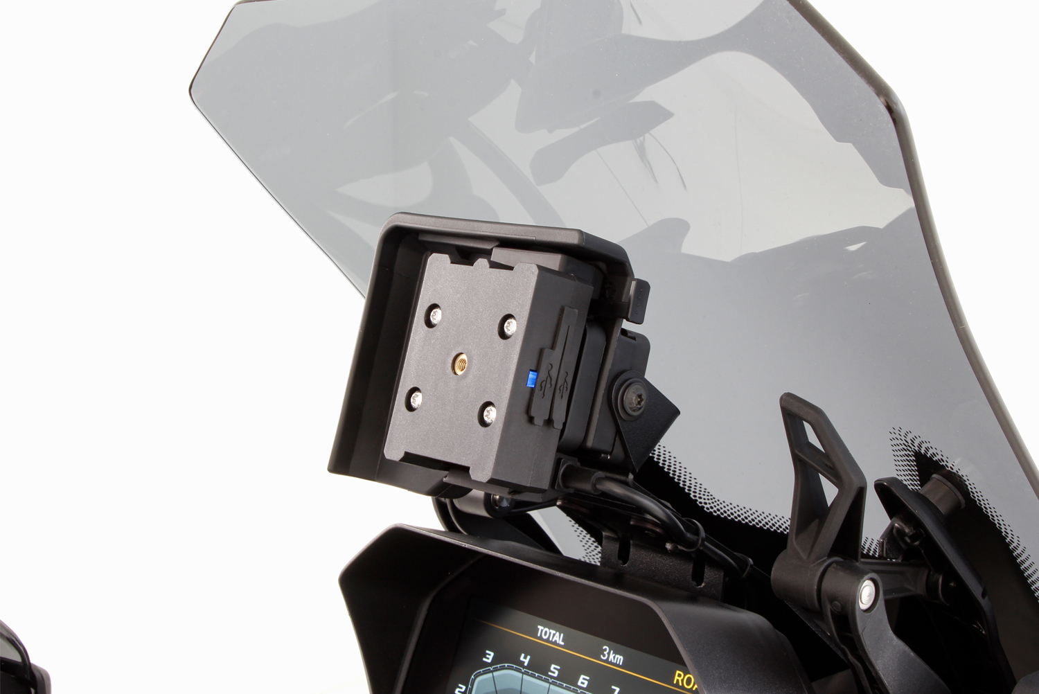 21177-002_web_blank_04