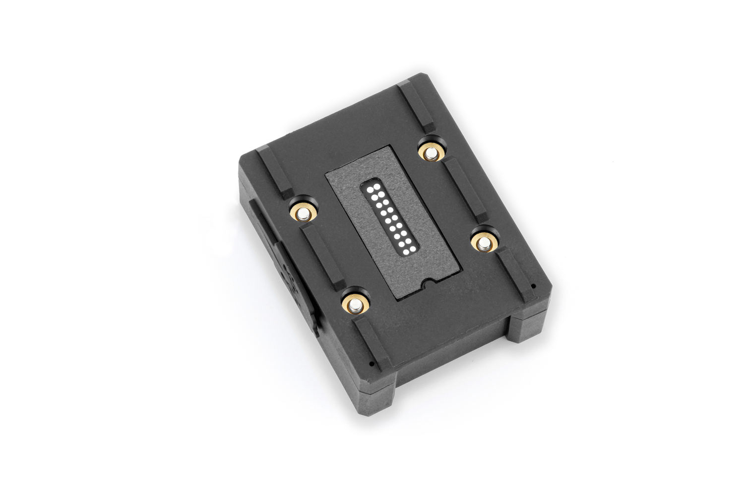 21177-002_web_blank_08