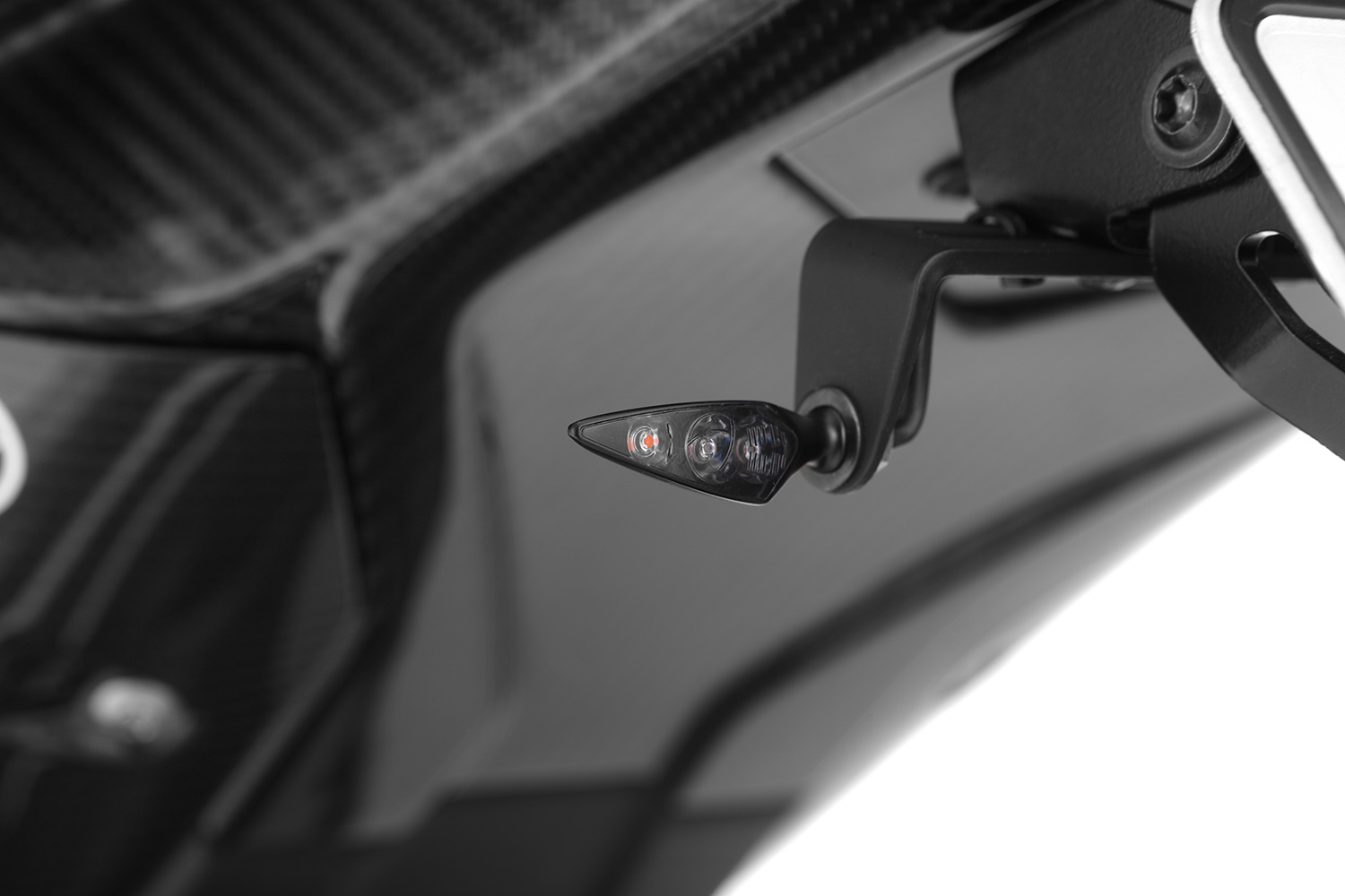 36330-302_01_1500_blank