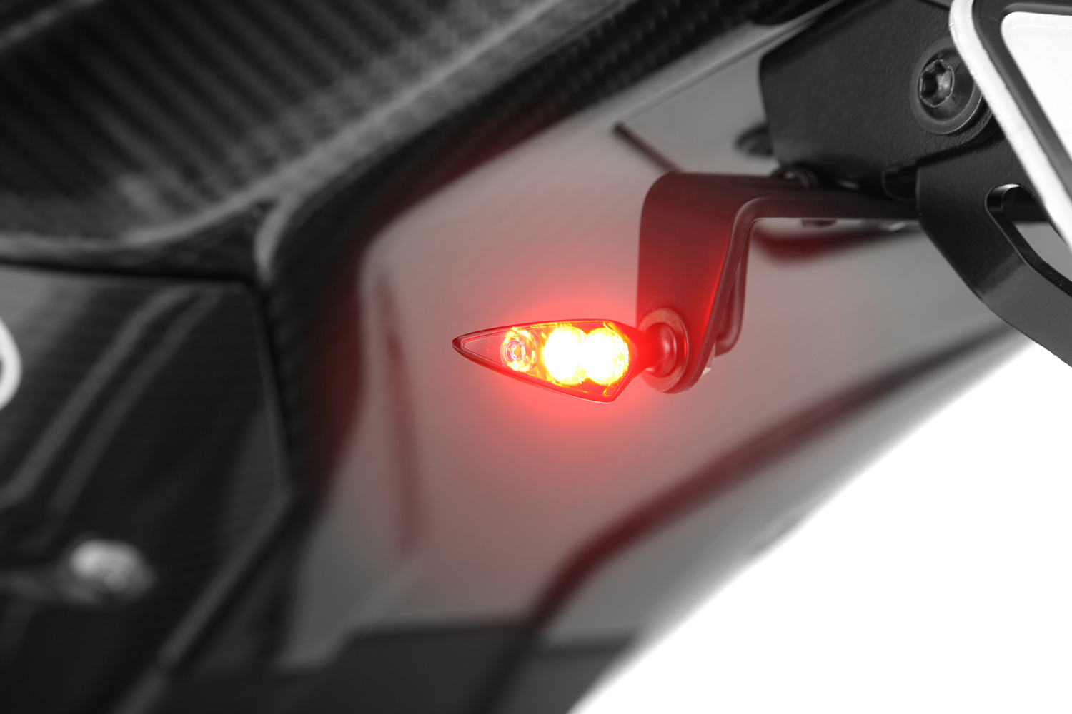 36330-302_03_1500_blank