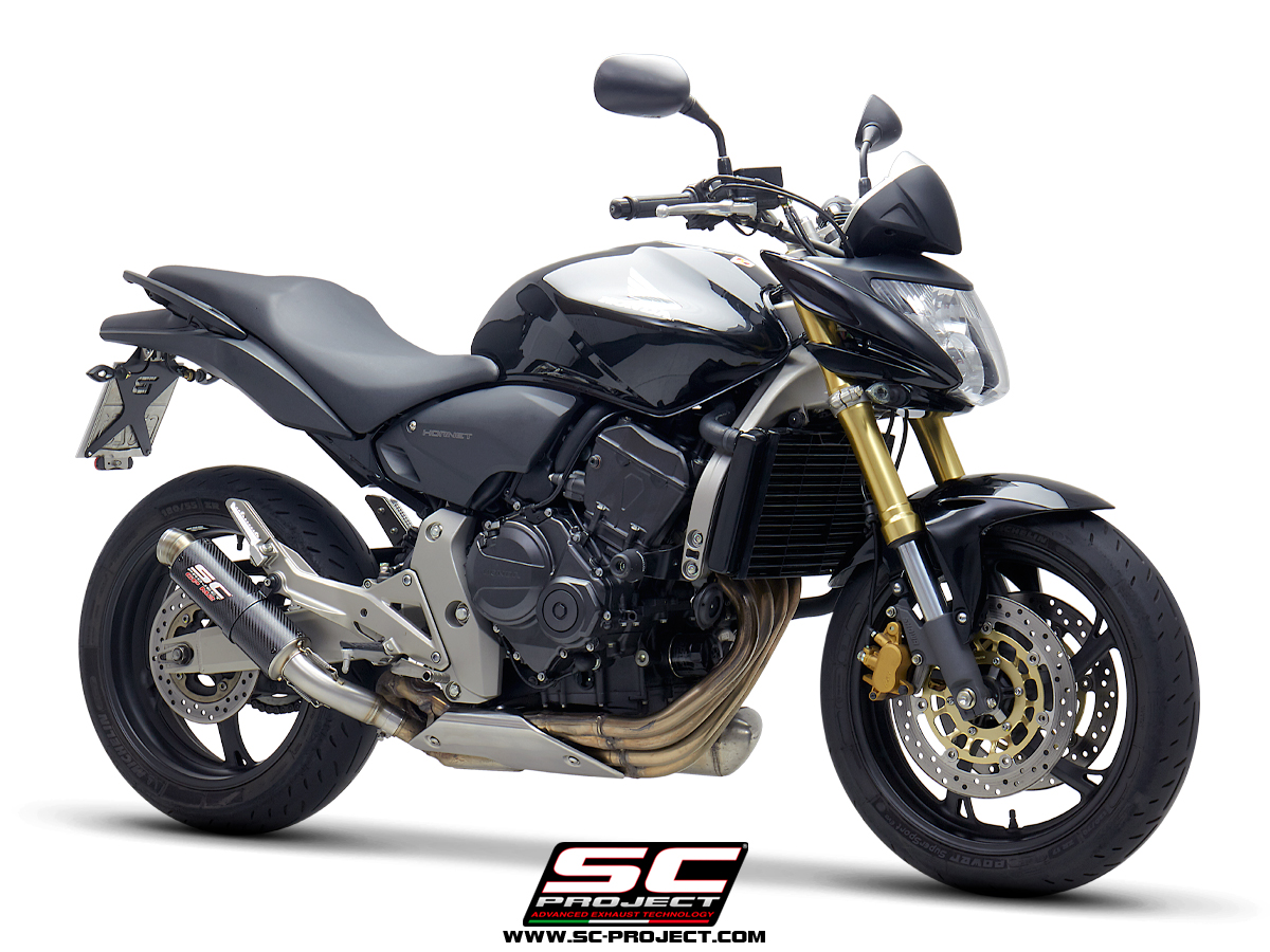 Honda_Hornet-600_GP-M2_3-4Anteriore
