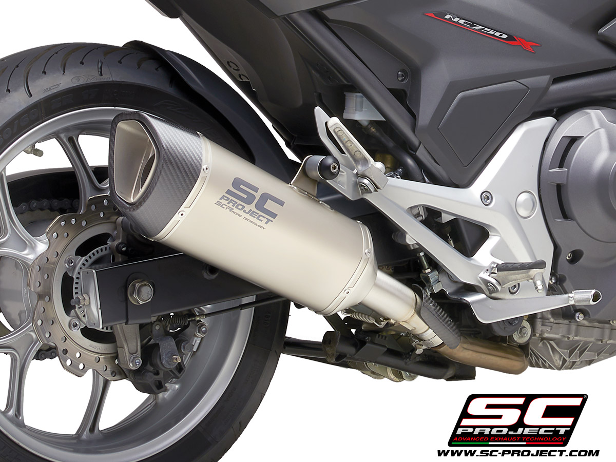 Honda_NC750X_my2016-2019_SC1R-Titanio_Dettaglio