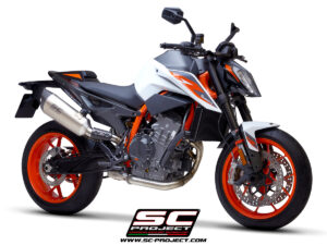 KTM 890 Duke (2020) – EURO 4<br>Silenciador SC1-R, con tapa de fibra de carbono