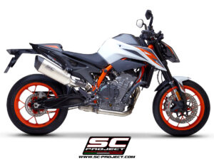 KTM 890 Duke (2020) – EURO 4<br>Silenciador SC1-R, con tapa de fibra de carbono