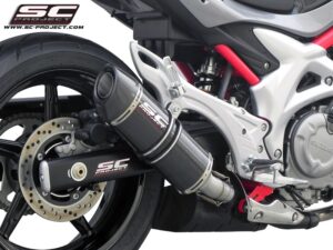 SUZUKI GLADIUS 650 (2009 – 2015)<br>Silenciador Oval