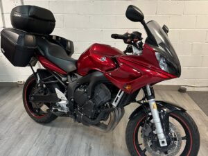 YAMAHA FAZER FZ6S