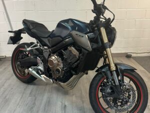 HONDA CB 650 R